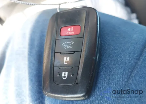 2019 Toyota Rav4 Xle Premium z USA, uszkodzony, nr VIN 2T3A1RFV4KC013276